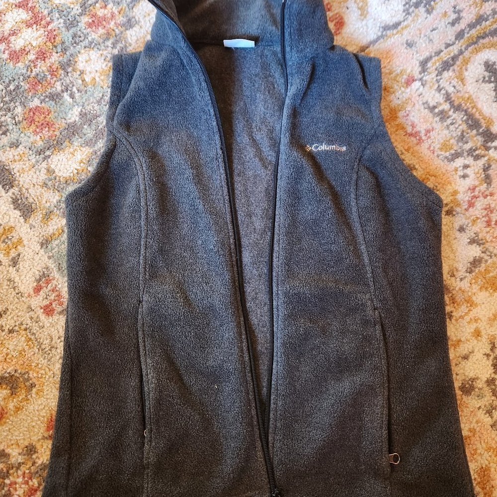 Columbia | Charcoal Heather Grey Vest | Size S